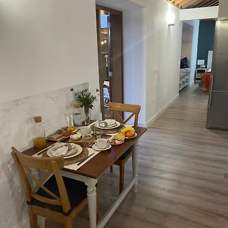 Apartment Calas
